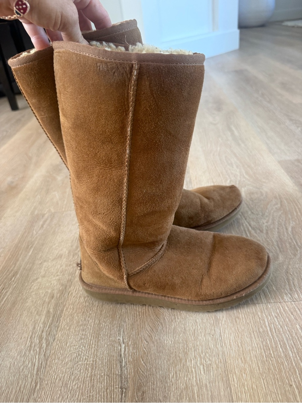 NO NOT BUY— UGGS for uggcollector21 - Picture 6 of 9